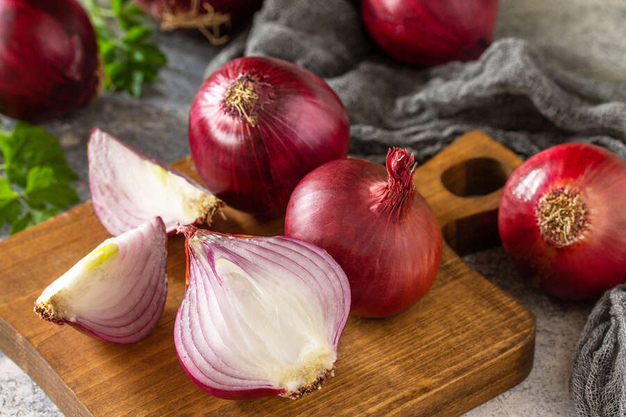 Can Onions be used to Treat Health Problems?
